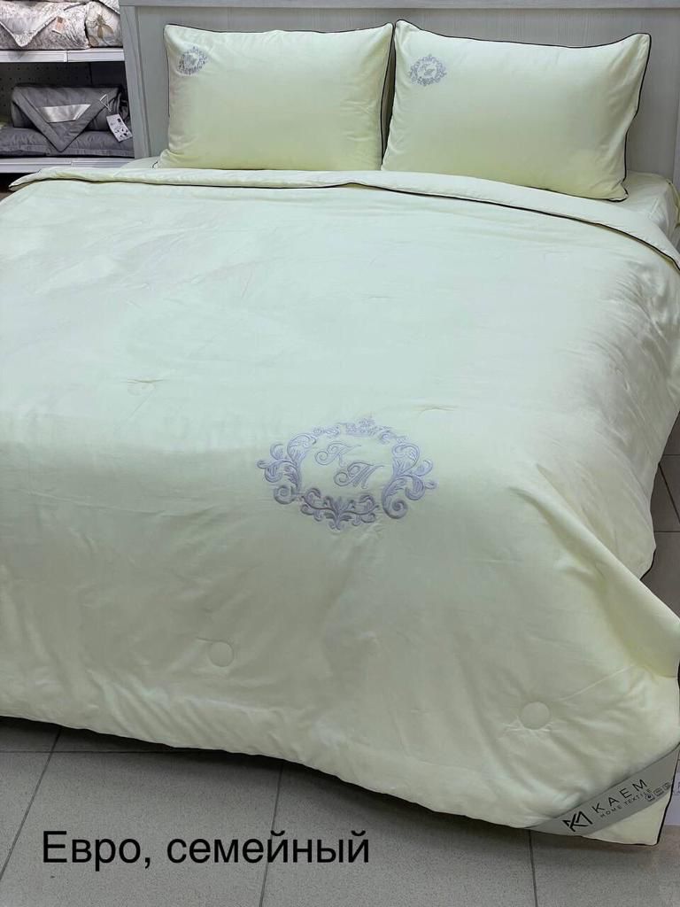 Комплект постельного белья однотонного с вышивкой «Амелия» 